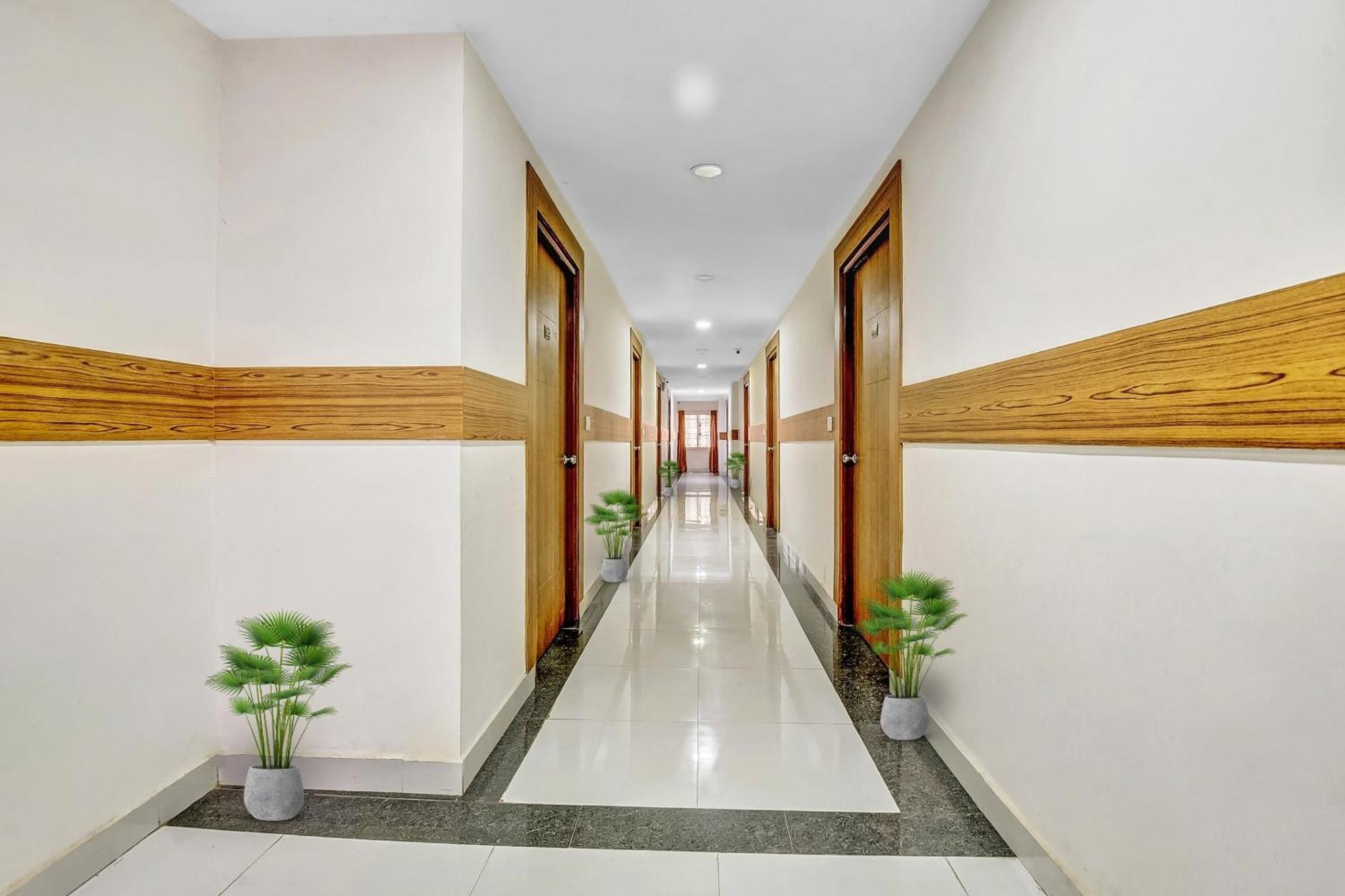 Hotel Sai Town House Mangaluru Exterior foto